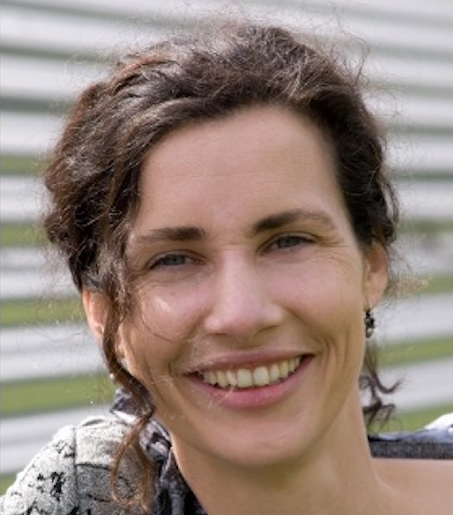 Julia Ostner